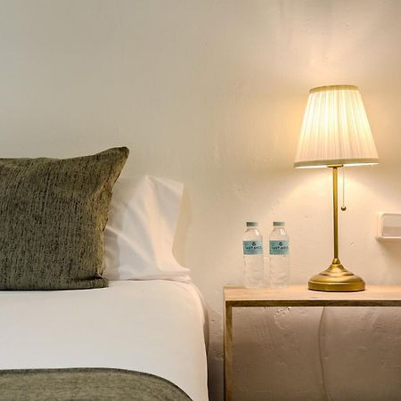 Sagrada Familia 360 Apartment Barcelona Bagian luar foto