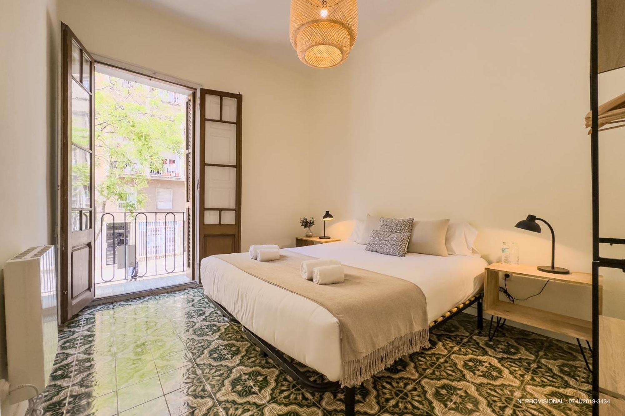 Sagrada Familia 360 Apartment Barcelona Bagian luar foto