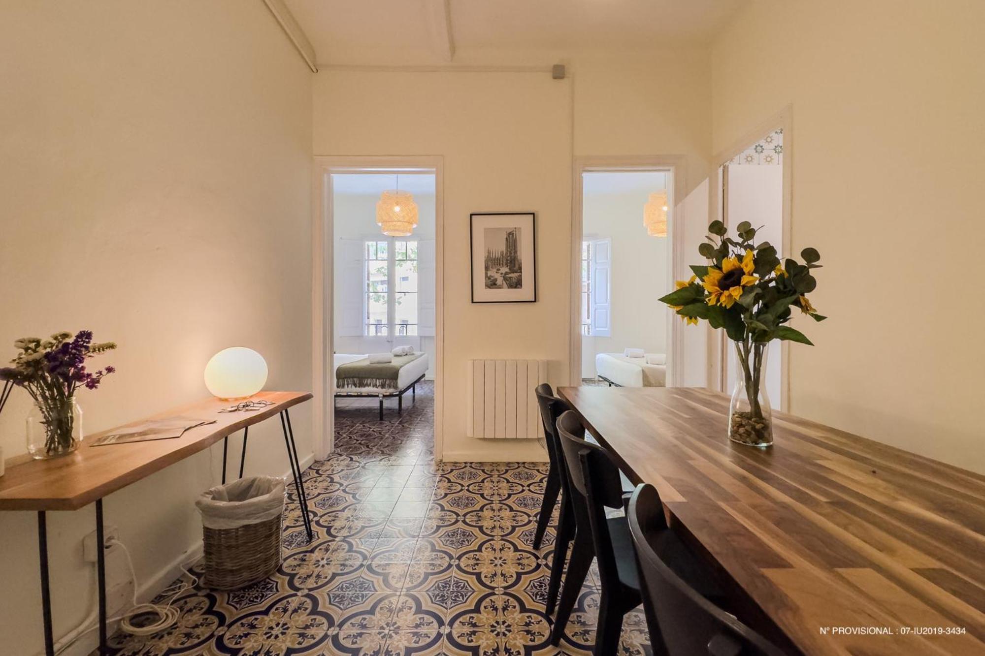 Sagrada Familia 360 Apartment Barcelona Bagian luar foto